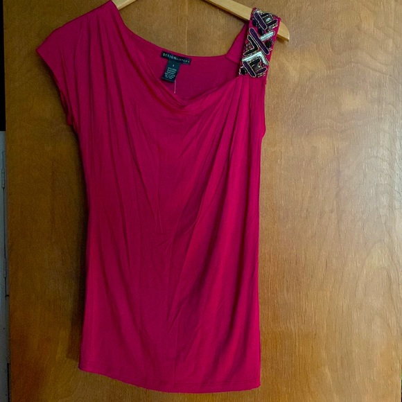 NWT Design History Cerise Top Size S 🔥🔥FINAL SALE🔥🔥🔥 - Picture 1 of 7